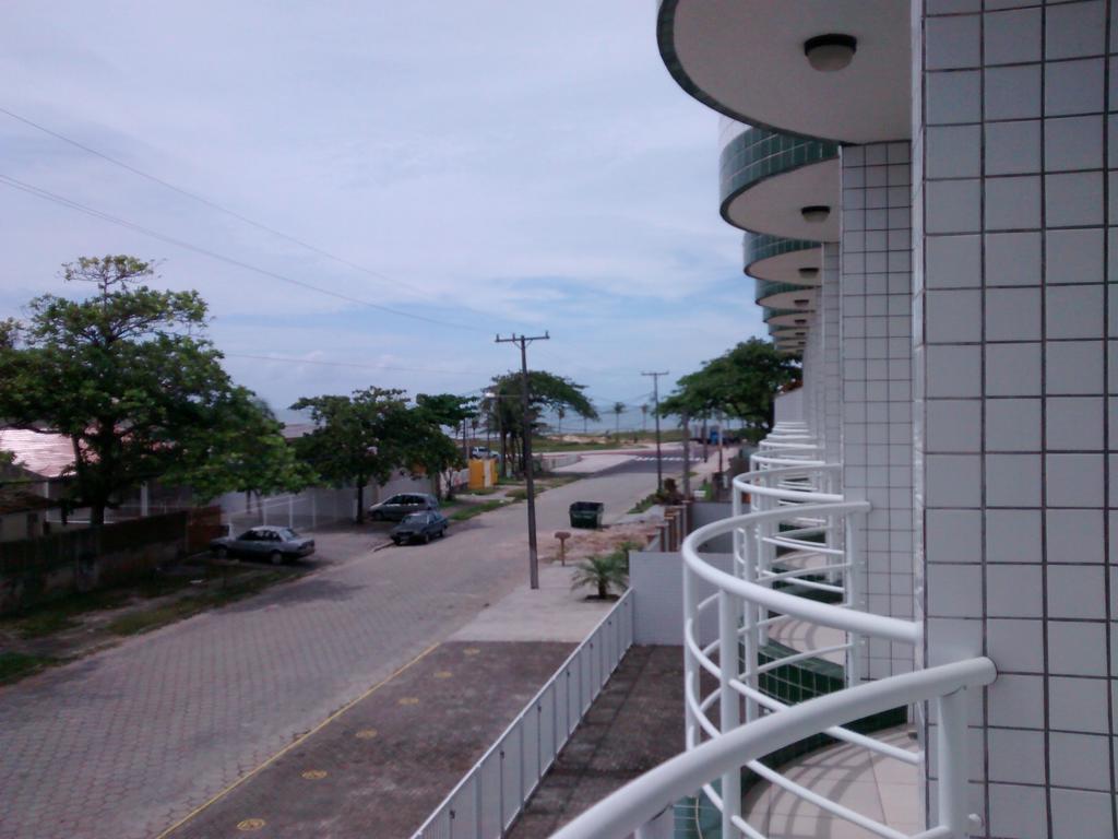Residencial Studio Living Daire Guaratuba Dış mekan fotoğraf